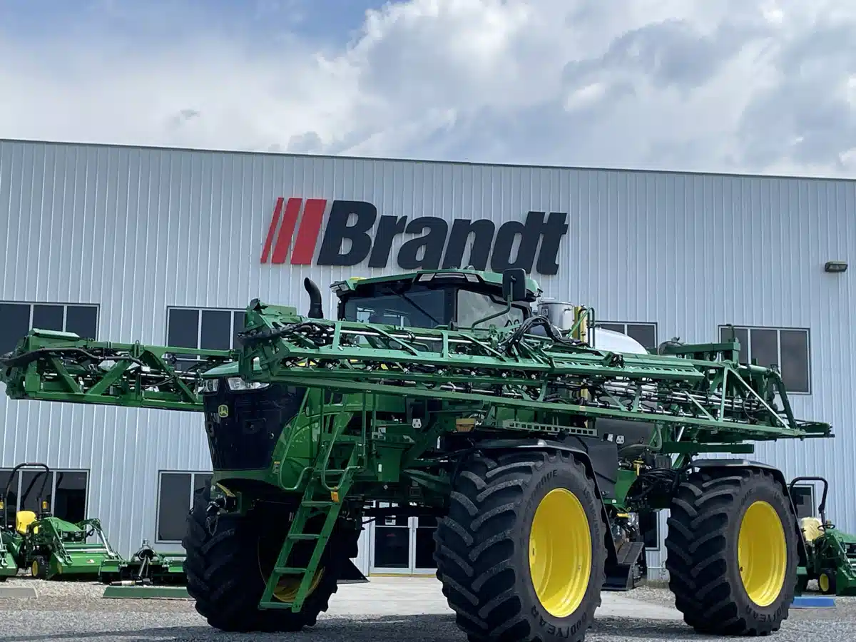 Gallery image 1 for Used 2024 John Deere 616R Sprayer - Self Propelled