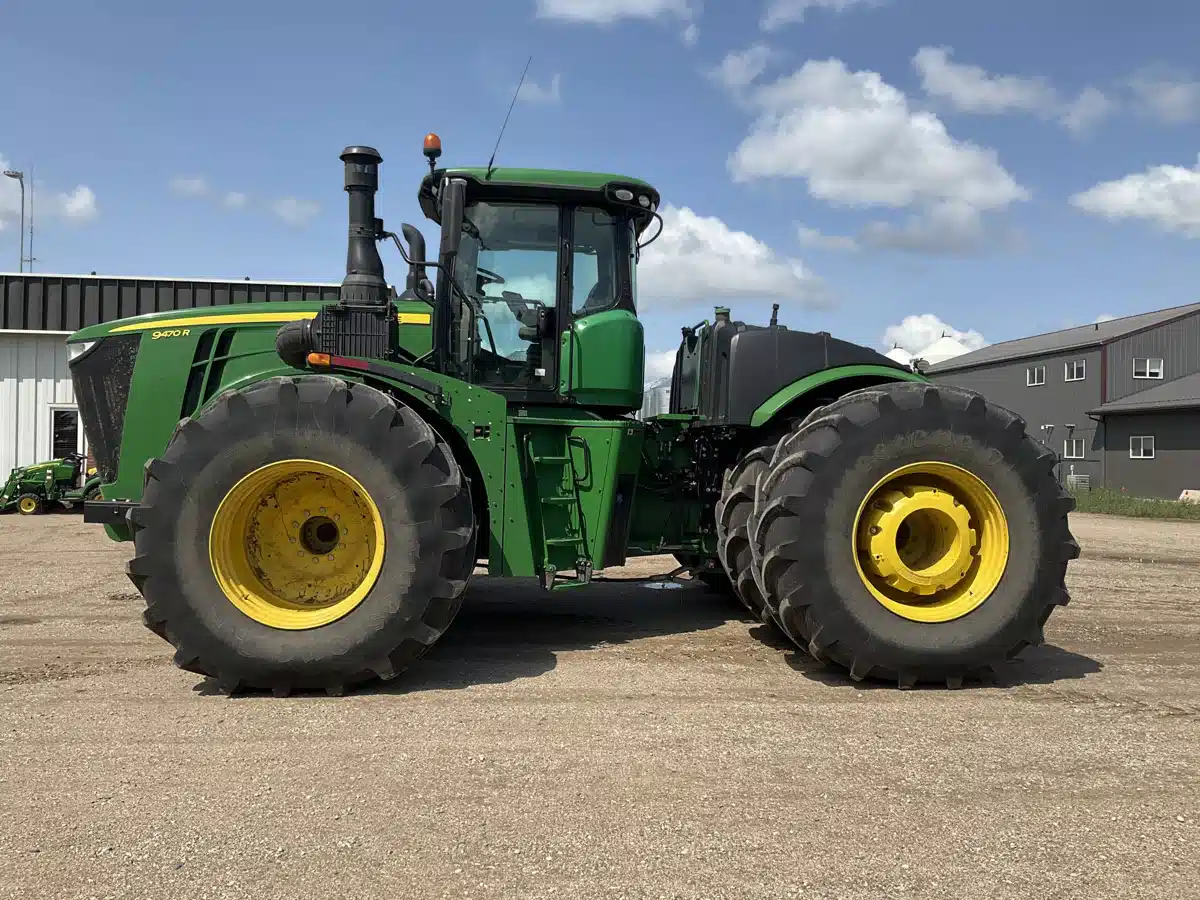 Gallery image 2 for Used 2021 John Deere 9470R Tractor
