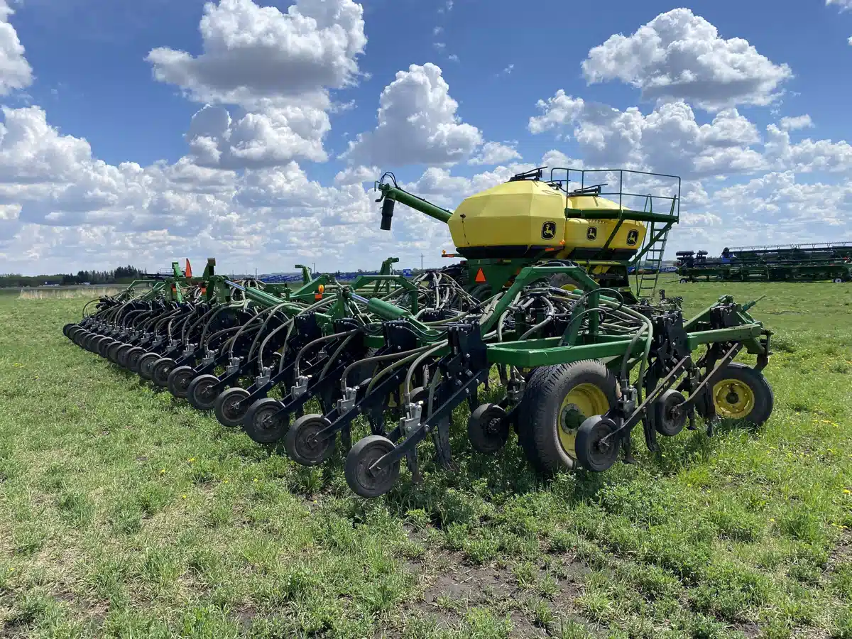 Gallery image 1 for Used 2014 John Deere 1870 Air Drill