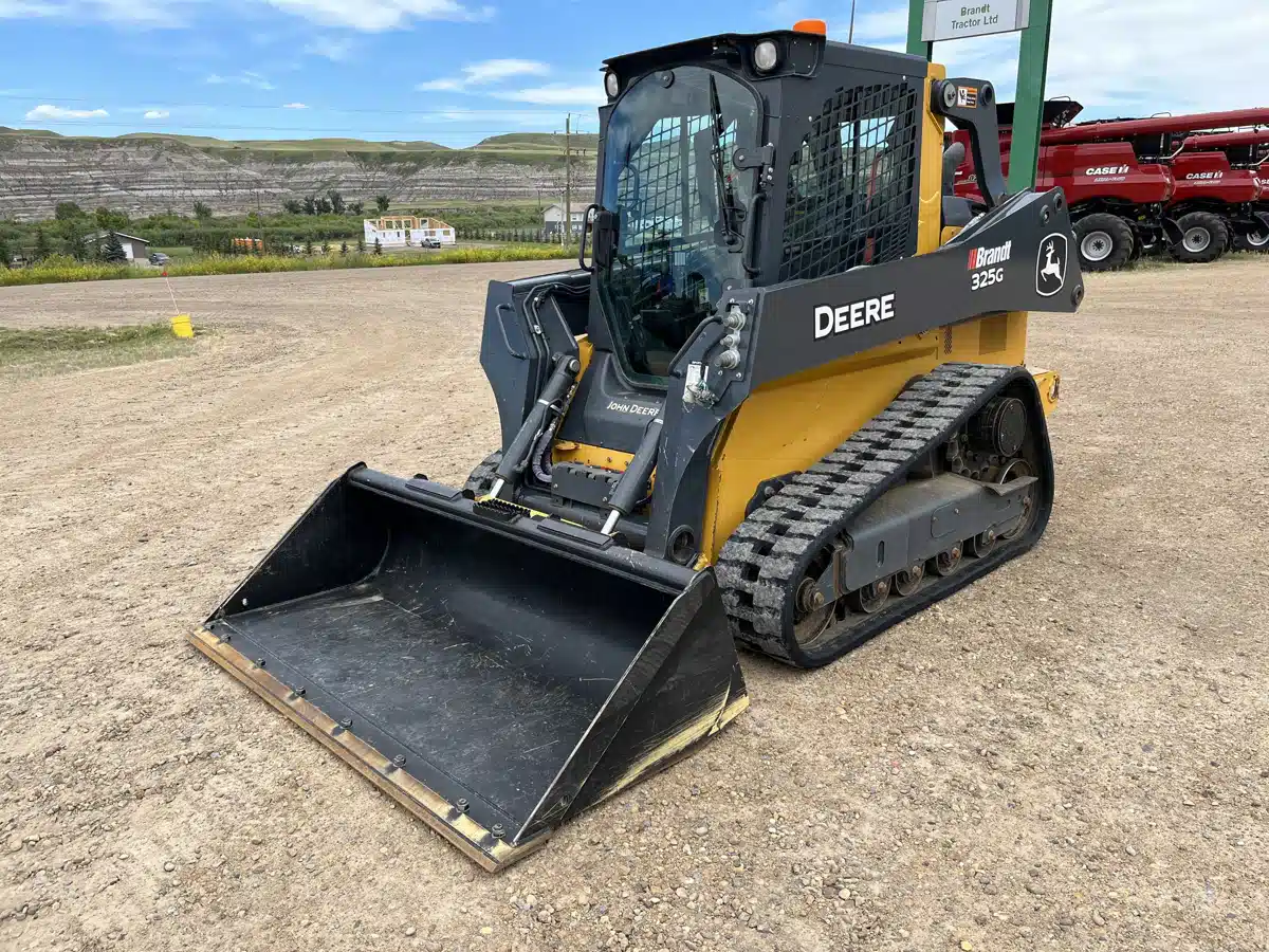 Gallery image 1 for Used 2022 John Deere 325G Track Loader