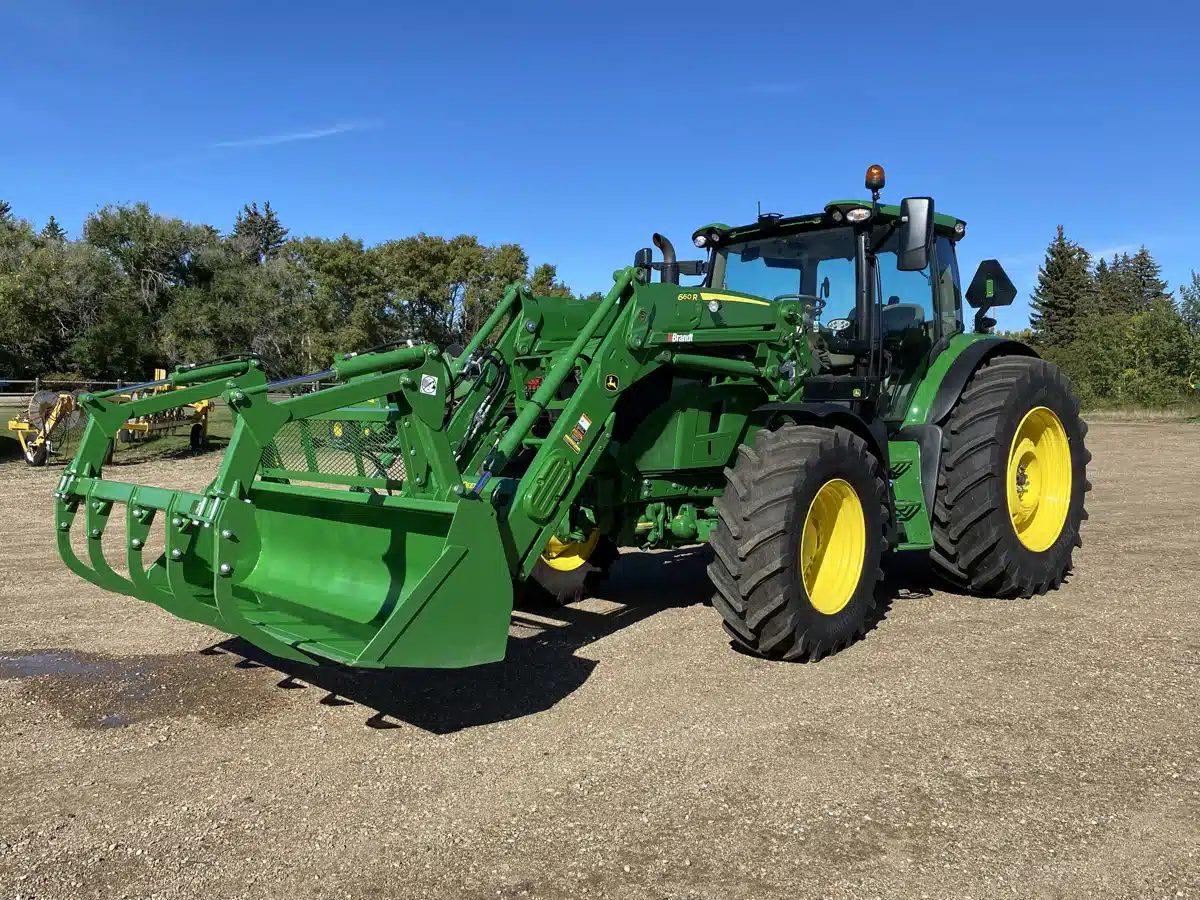 Gallery image 1 for Used 2022 John Deere 6R 165 Tractor