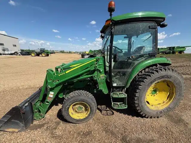 Gallery image 2 for Used 2021 John Deere 4066R Tractor