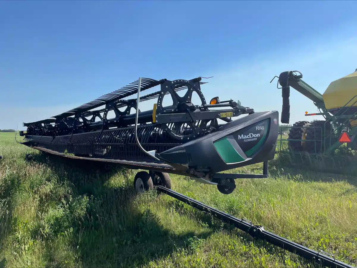 Gallery image 1 for Used 2019 MacDon FD75 Header - Flex Draper