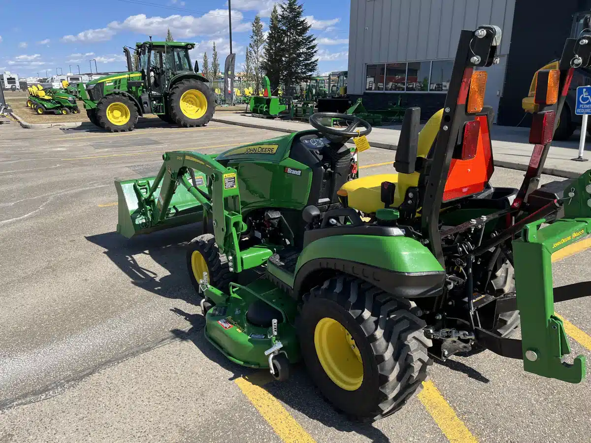 Gallery image 2 for Used 2018 John Deere 1025R Tractor