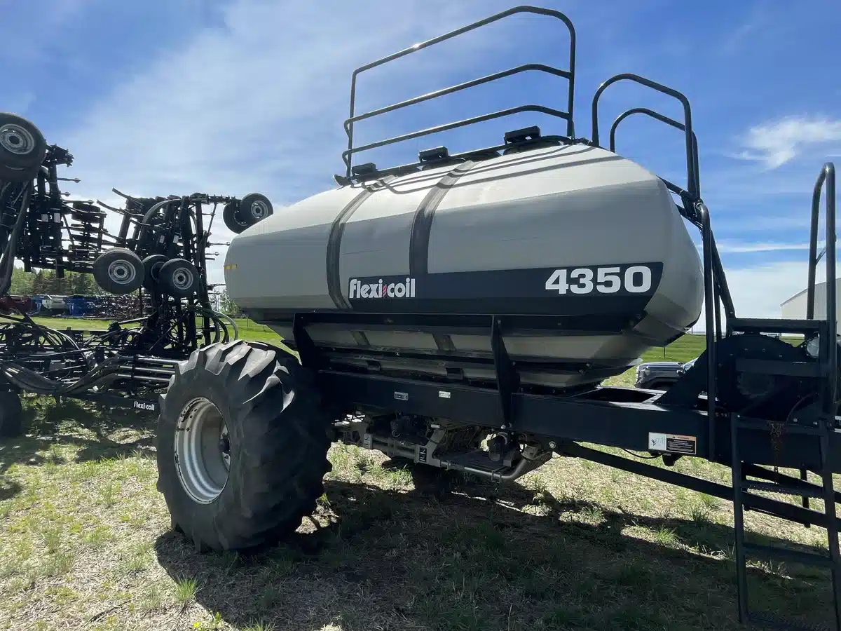 Gallery image 2 for Used 2005 Flexi-Coil 5000HD Air Drill