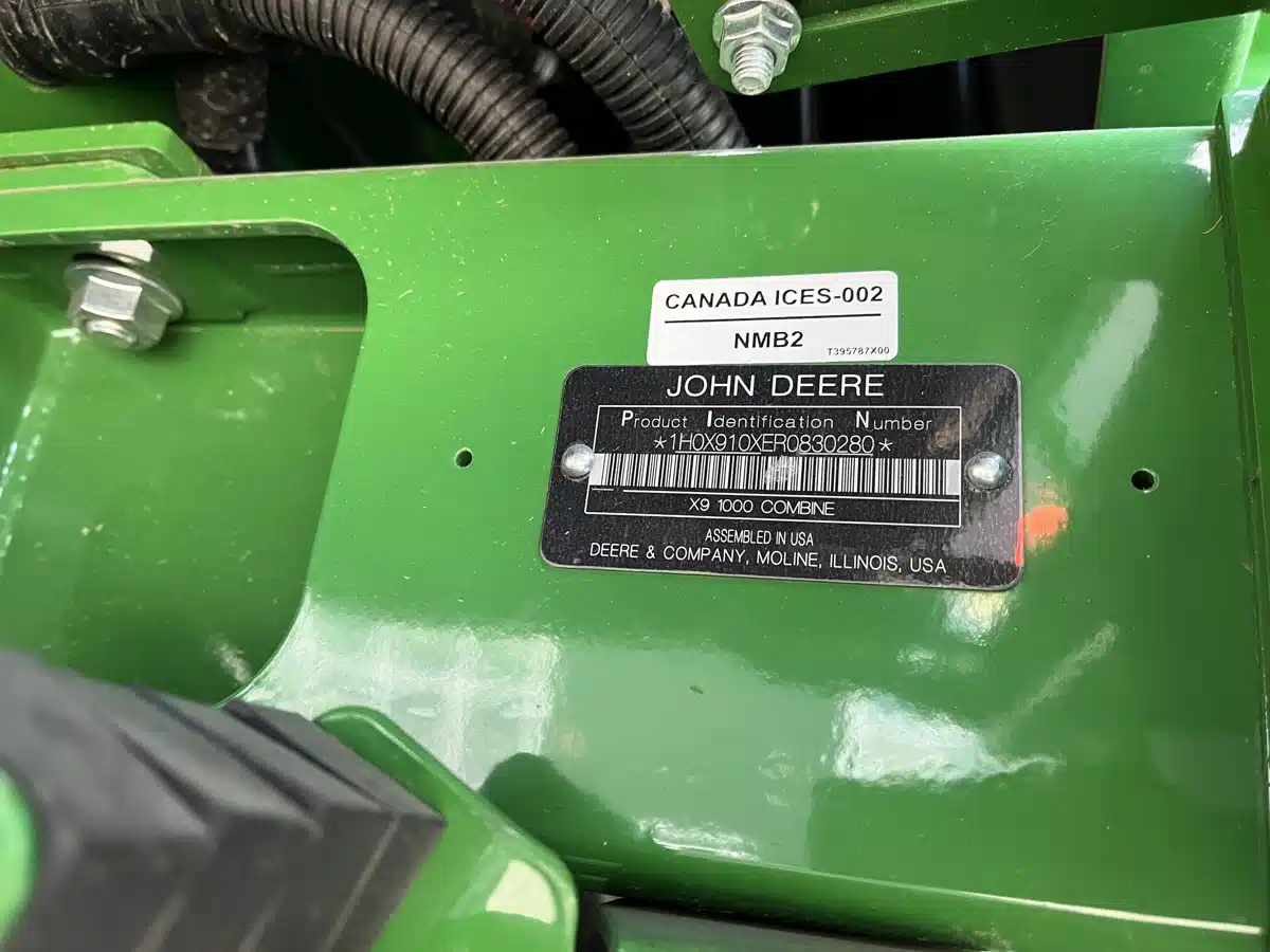 Gallery image 2 for Used 2024 John Deere X9 1000 Combine
