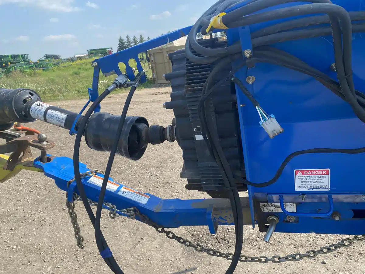 Gallery image 2 for 2015 Brandt 16125-HP Grain Auger