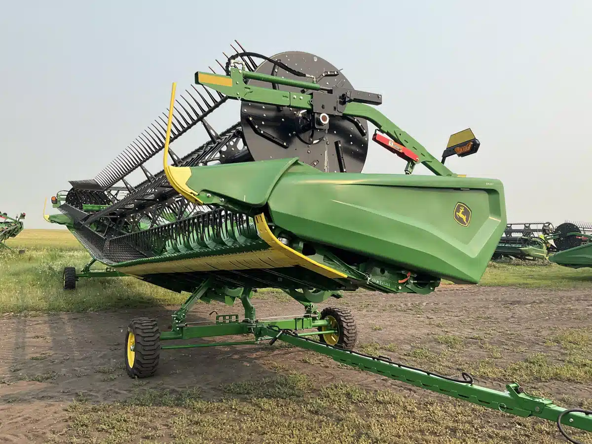 Gallery image 1 for Used 2023 John Deere HD45F Header - Flex Draper
