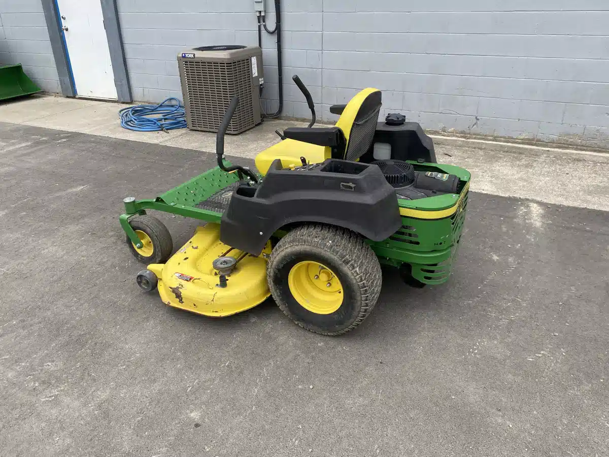 Gallery image 2 for Used 2015 John Deere Z435 Mower - Zero Turn