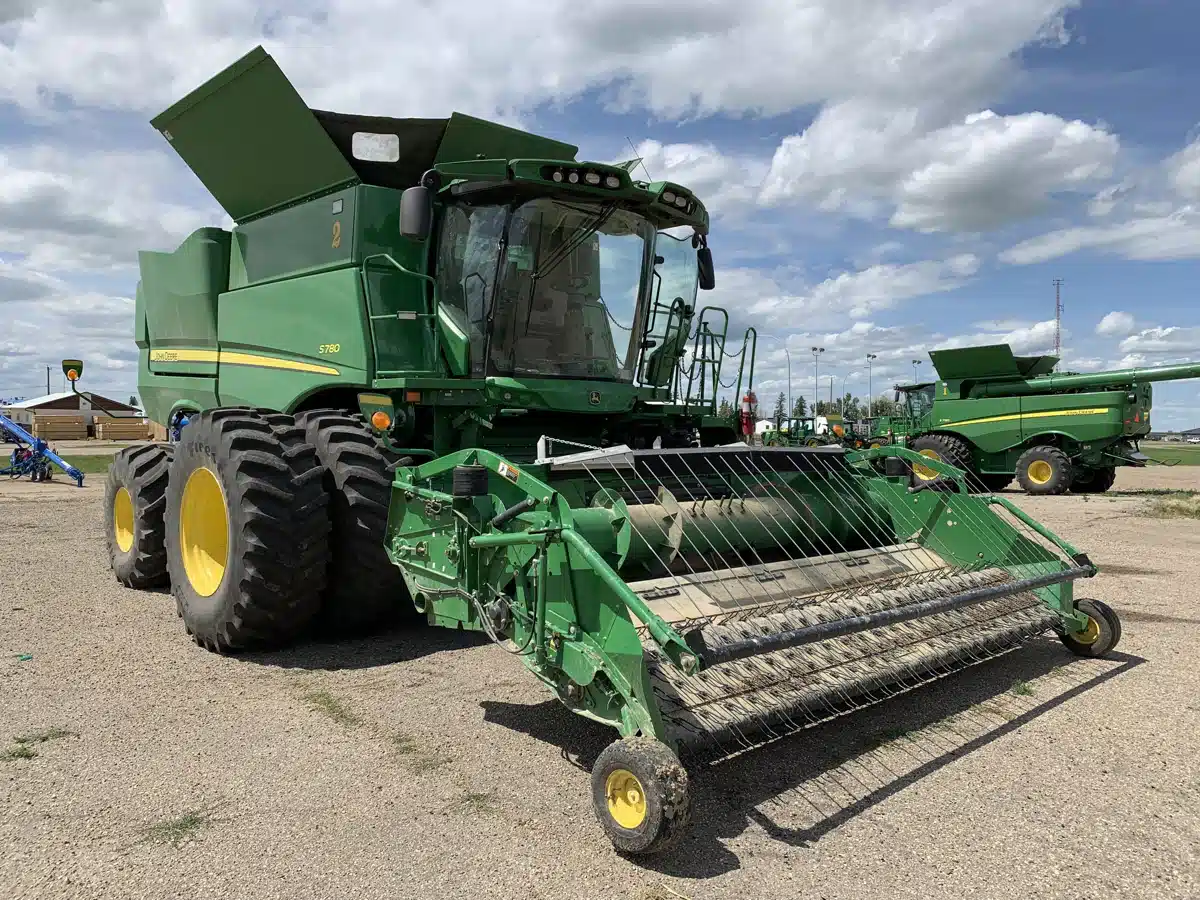 Gallery image 2 for Used 2021 John Deere S780 Combine