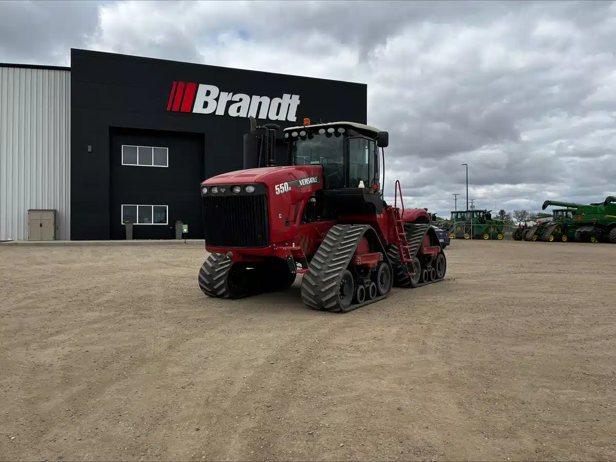 Gallery image 2 for Used 2015 Versatile 550DT Tractor