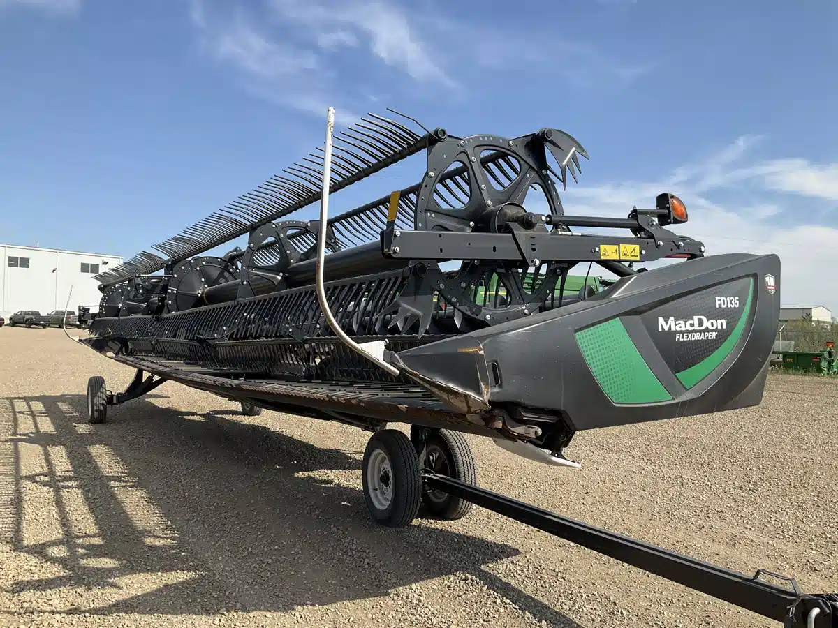 Gallery image 1 for 2019 MacDon FD135 Header - Draper