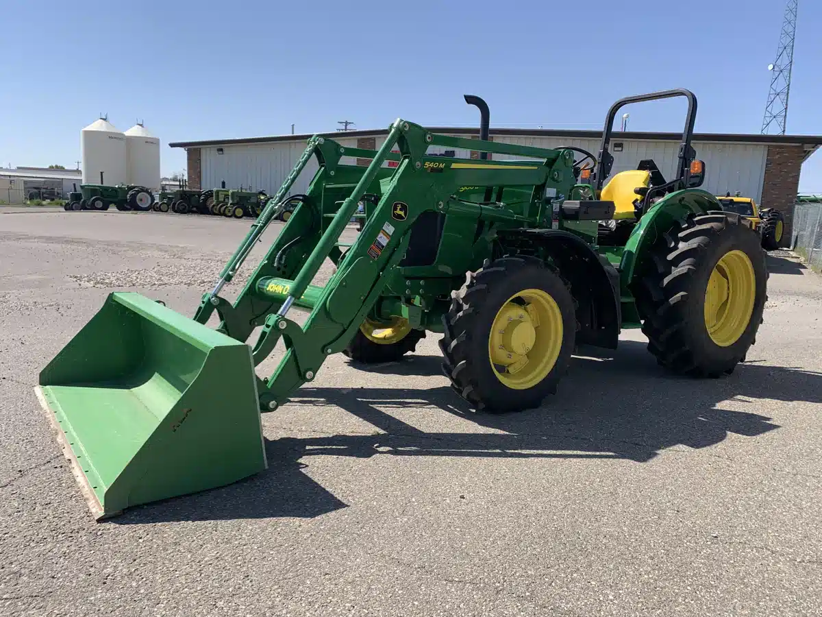Gallery image 1 for Used 2022 John Deere B5100E Tractor