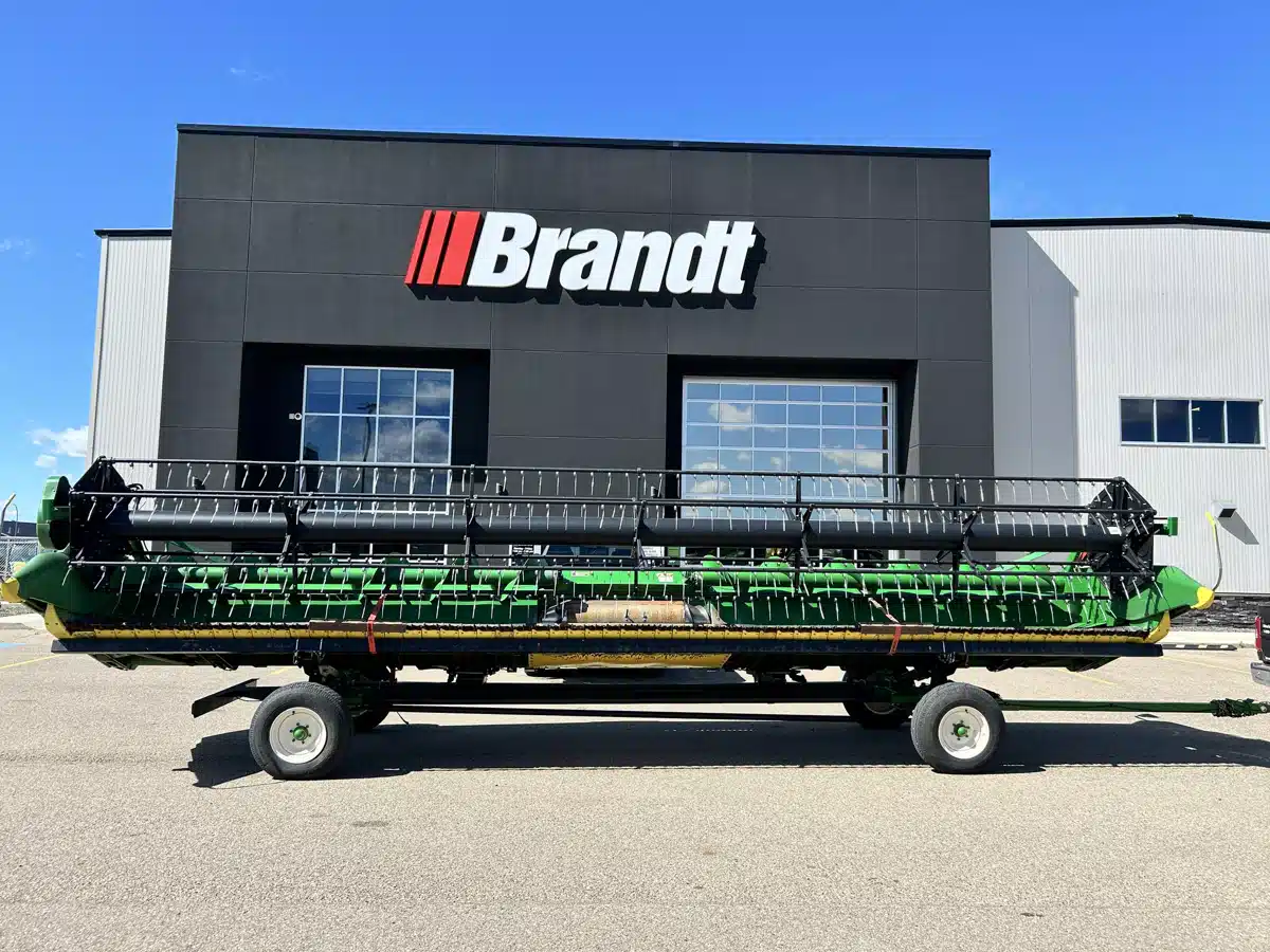 Gallery image 2 for Used 2019 John Deere 730FD Header - Draper