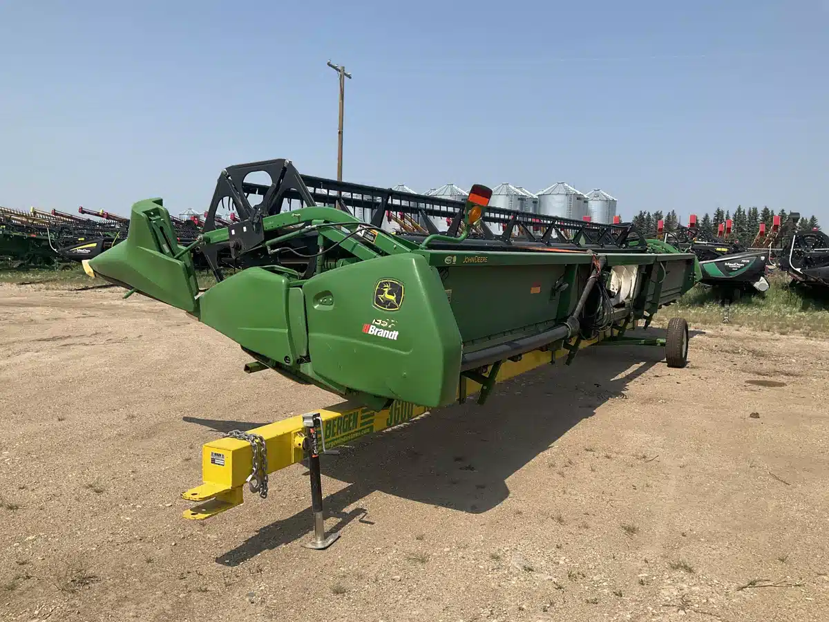 Gallery image 2 for Used 2009 John Deere 635F Header - Flex