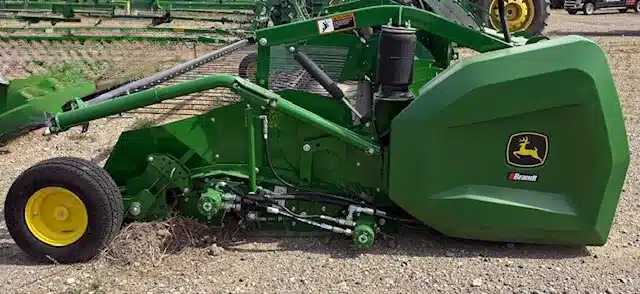 Gallery image 2 for Used 2023 John Deere BP15 Header - Pickup