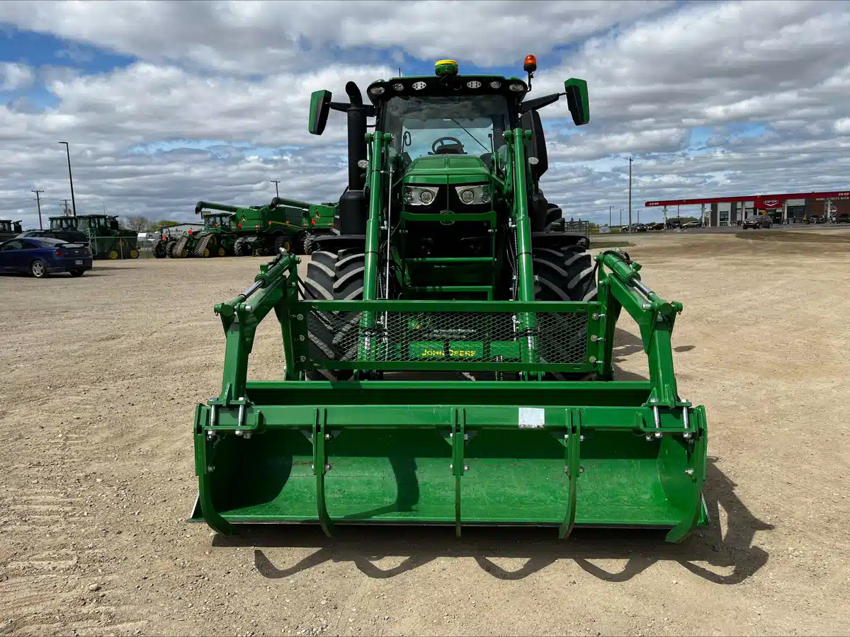 Gallery image 2 for Used 2024 John Deere 6R 250 Tractor