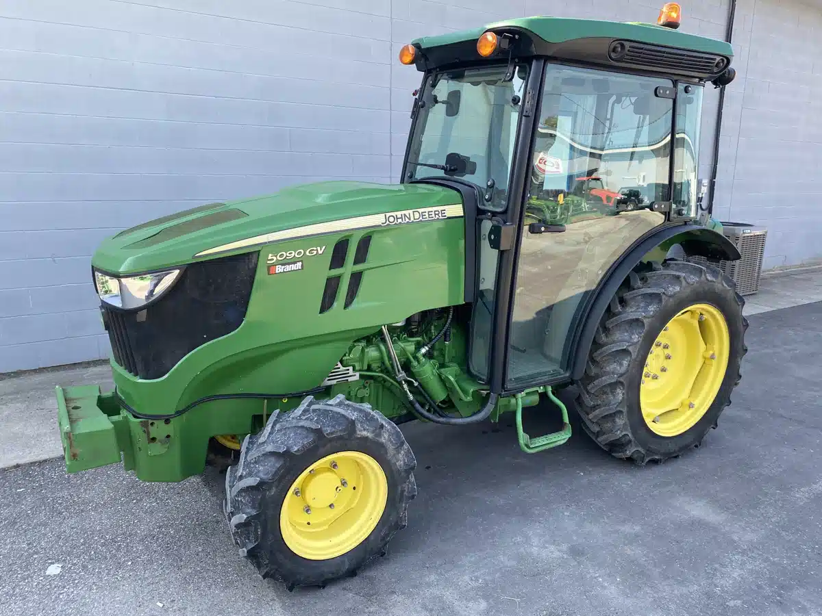 Gallery image 1 for Used 2017 John Deere 5090GV Tractor