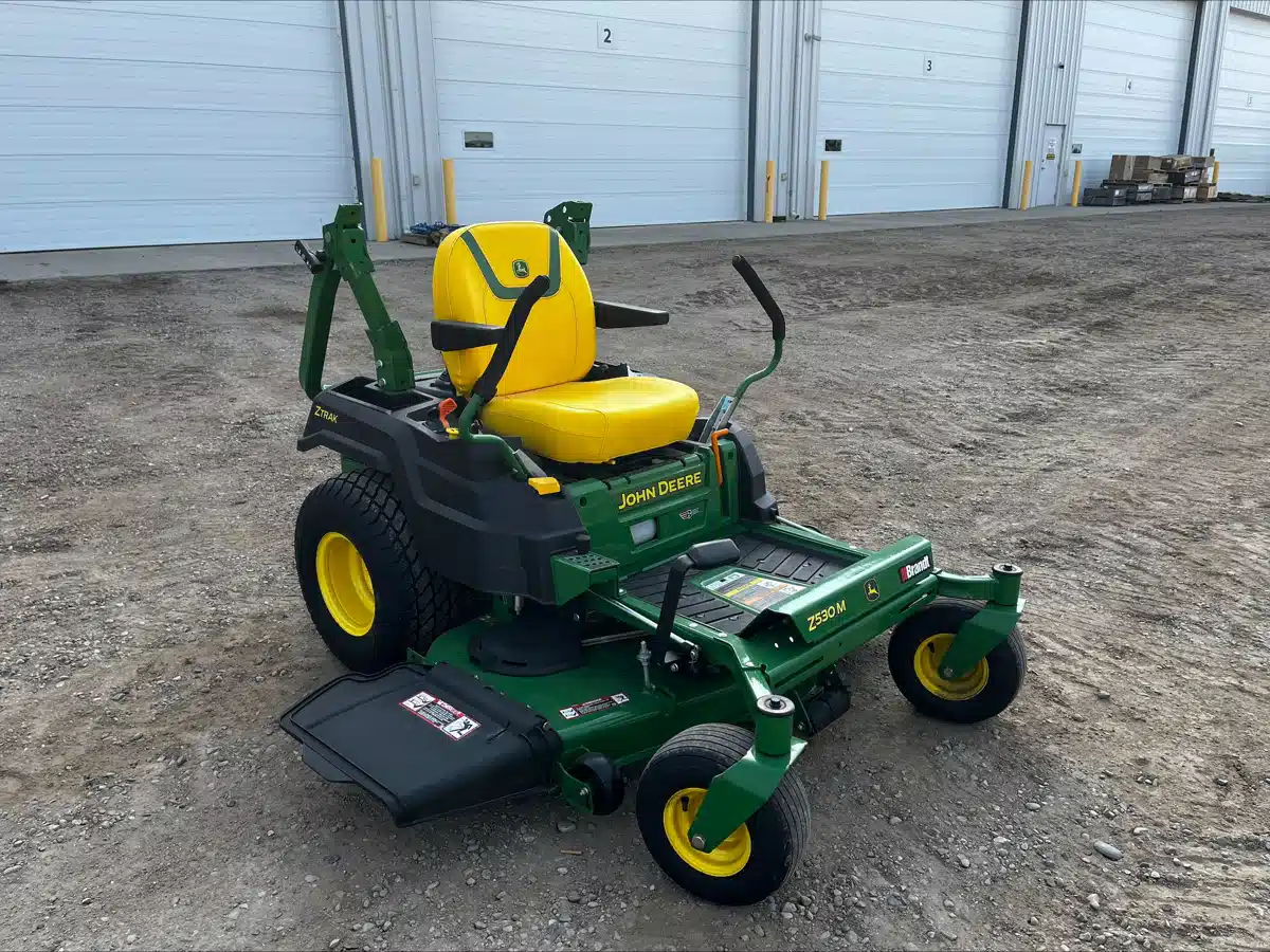 Gallery image 2 for Used 2024 John Deere Z530M Mower - Zero Turn