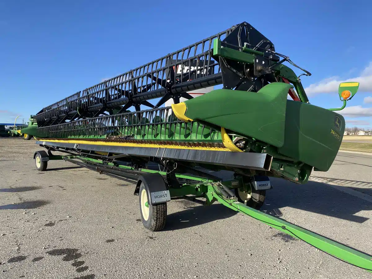 Photo de la Galerie 1 pour 2019 John Deere 740FD Nez - Toile/Tapis