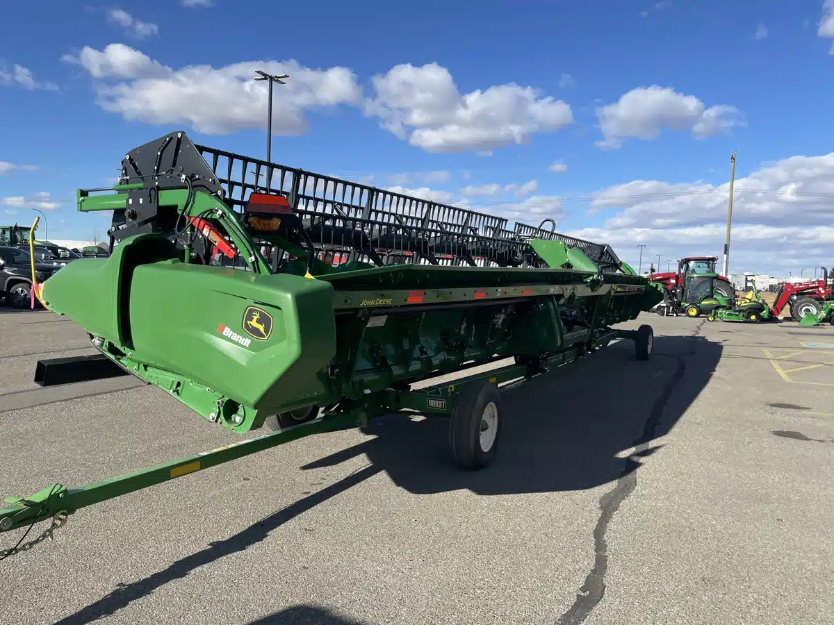 Gallery image 2 for Used 2024 John Deere RD45F Header - Flex