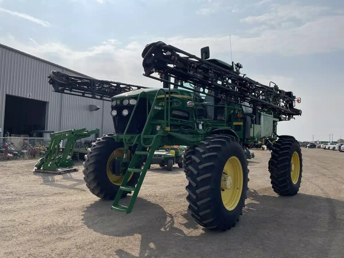 Gallery image 2 for Used 2012 John Deere 4730 Sprayer - Self Propelled