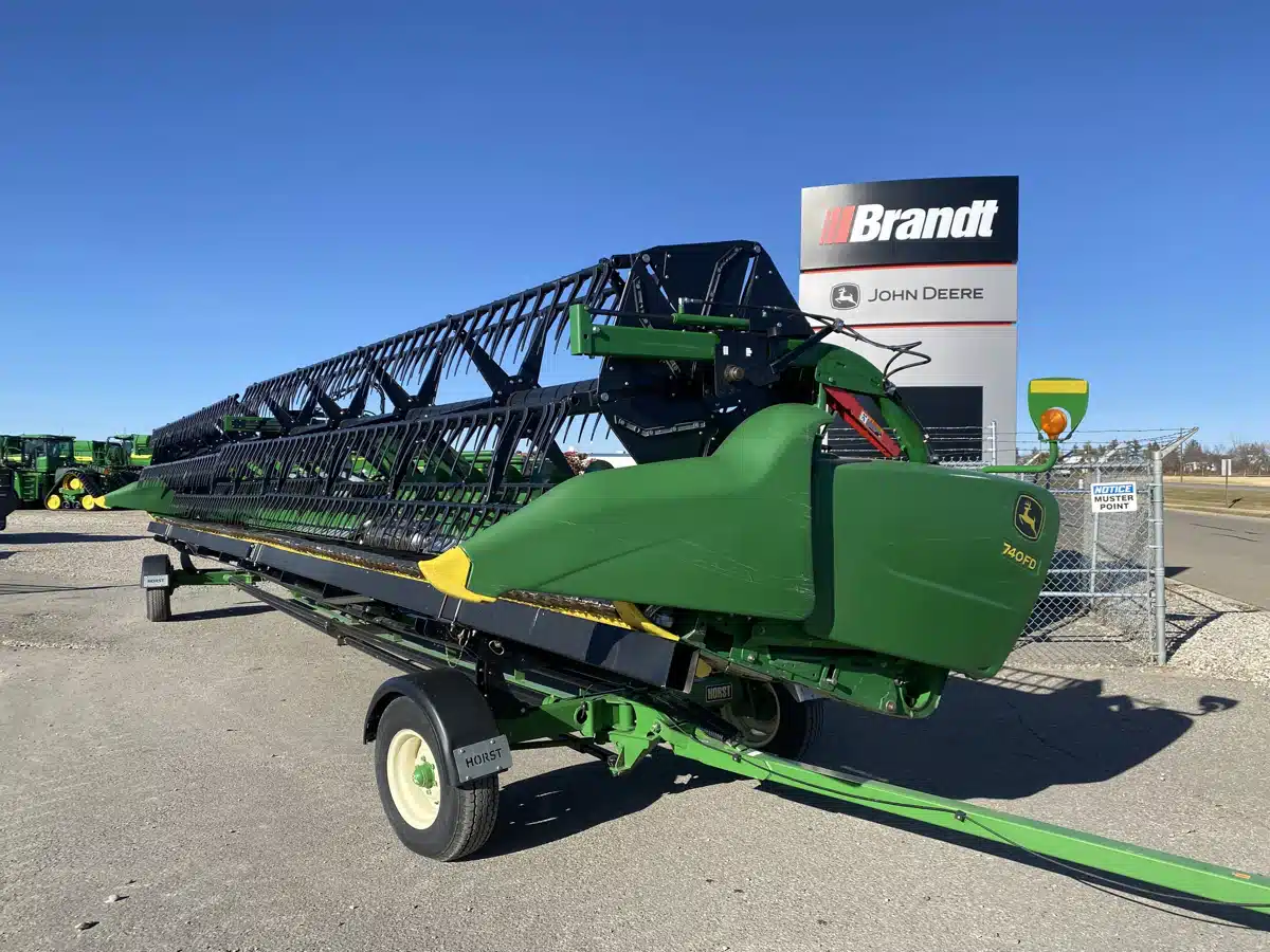 Gallery image 1 for 2019 John Deere 740FD Header - Draper