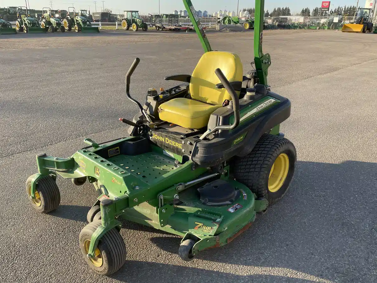 Gallery image 1 for Used 2015 John Deere Z930M Mower - Zero Turn