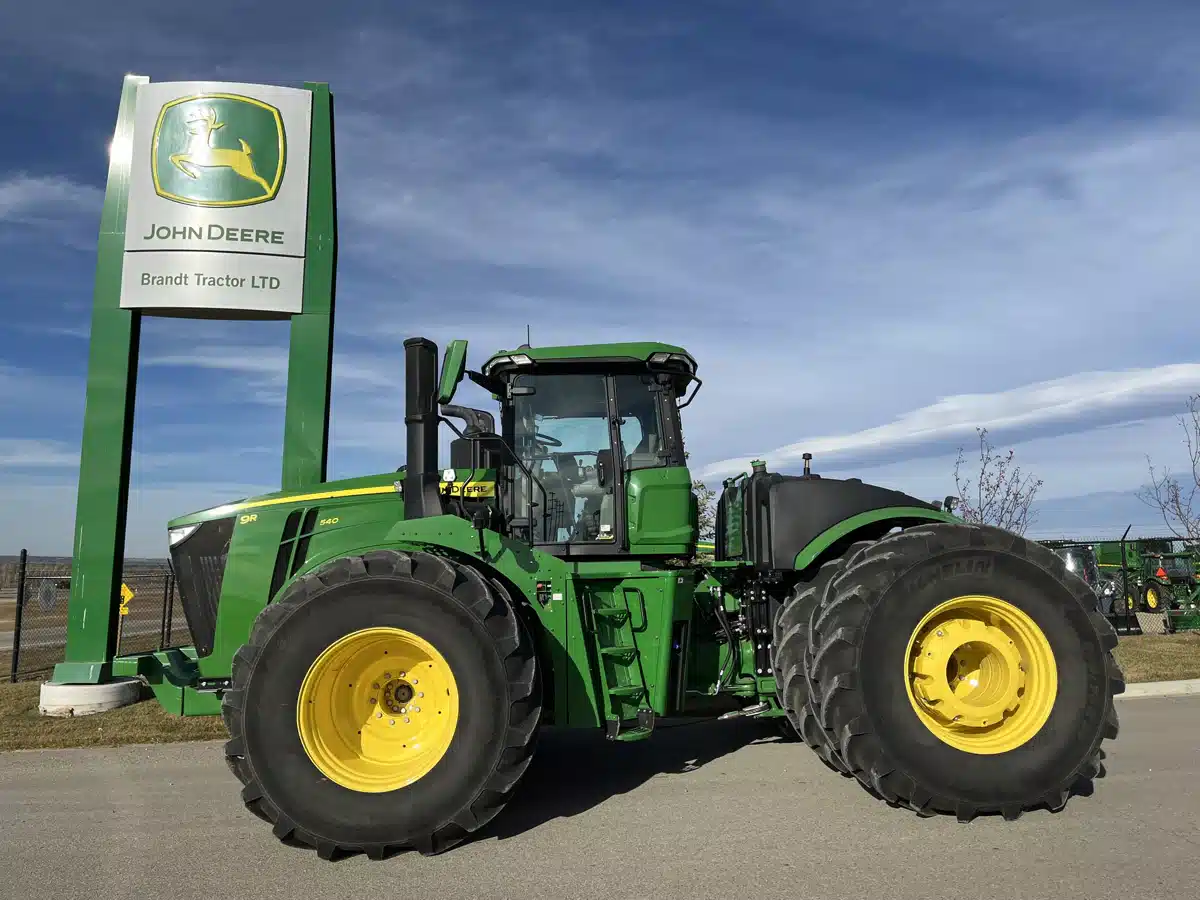 Gallery image 2 for Used 2023 John Deere 9R 540 Tractor