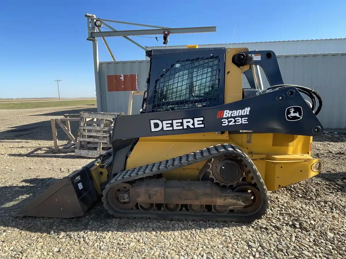 Gallery image 2 for Used 2014 John Deere 323E Track Loader