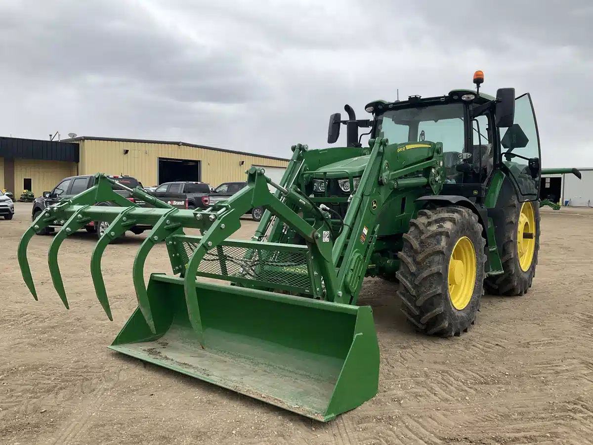 Gallery image 1 for 2023 John Deere 6R 155 Tractor