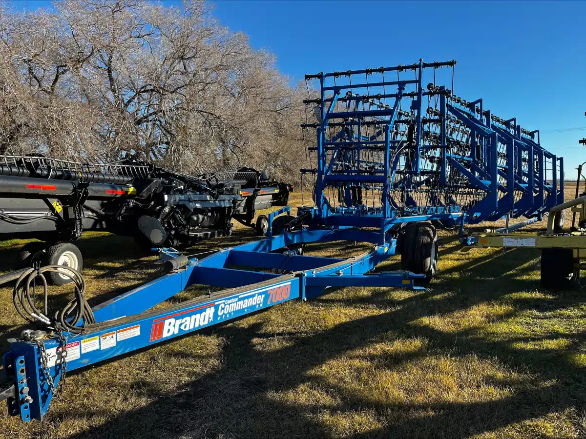 Used 2017 Brandt CONTOUR COMMANDER 7000 Harrow