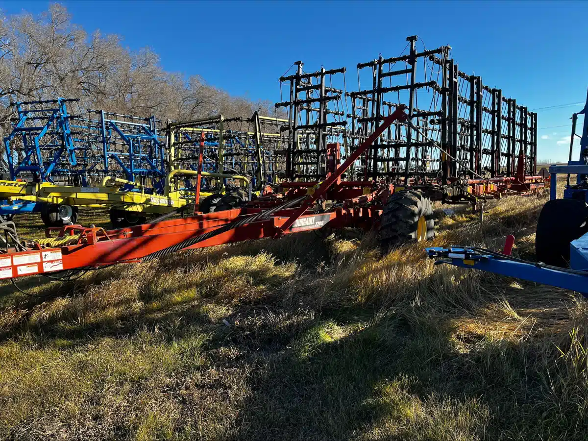 Gallery image 2 for Used 2008 Bourgault 7200 Harrow