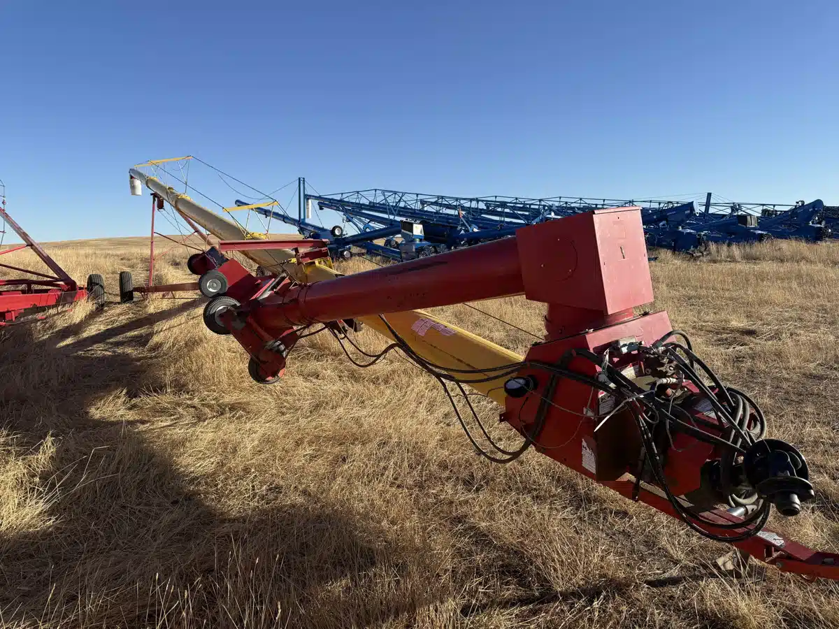 Gallery image 2 for Used 2010 Westfield MK 130-81 Grain Auger