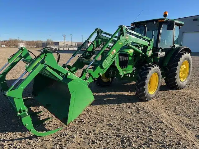 Used 2011 John Deere 5095M Tractor