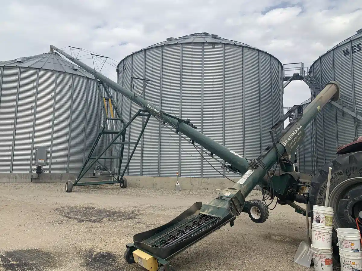 Used 2010 Grain Max 63105 Grain Auger