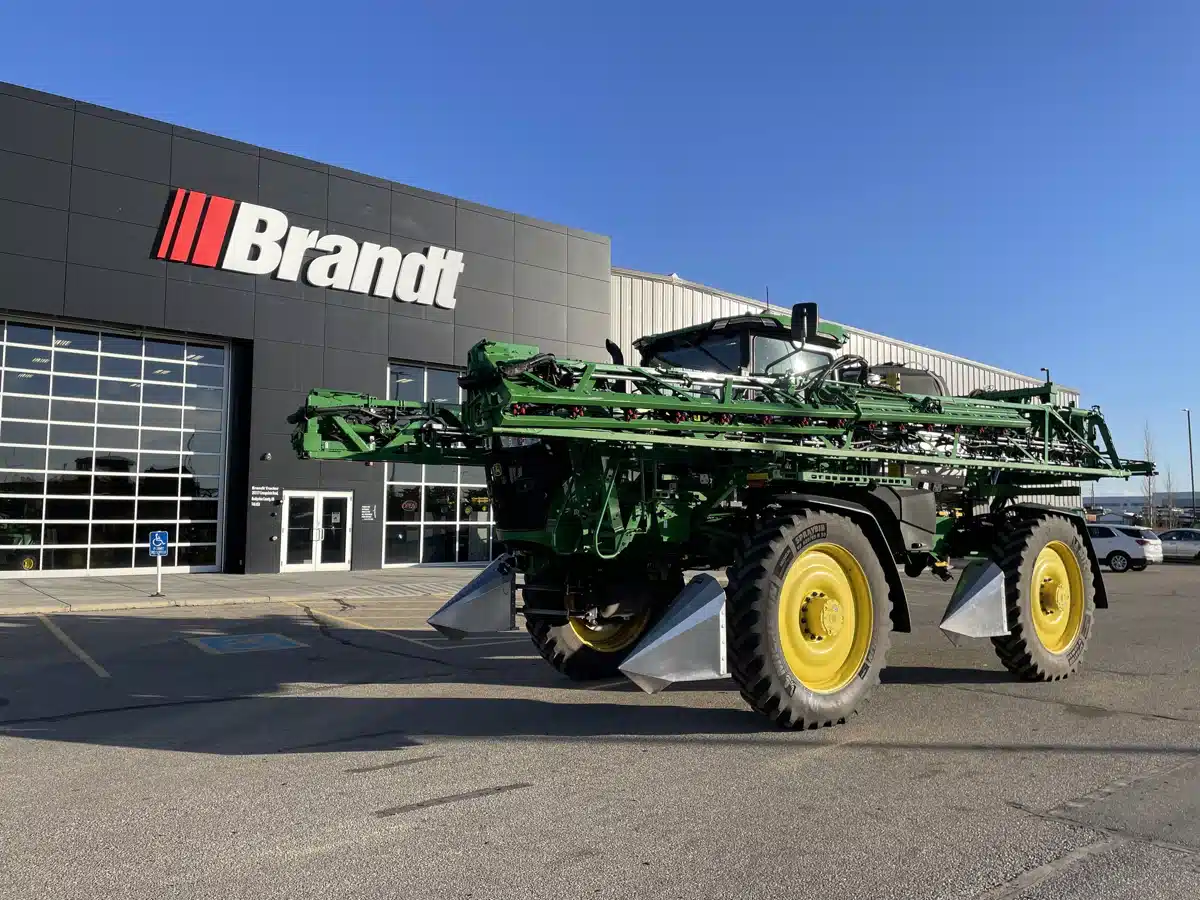 Gallery image 1 for 2025 John Deere 612R Sprayer - Self Propelled