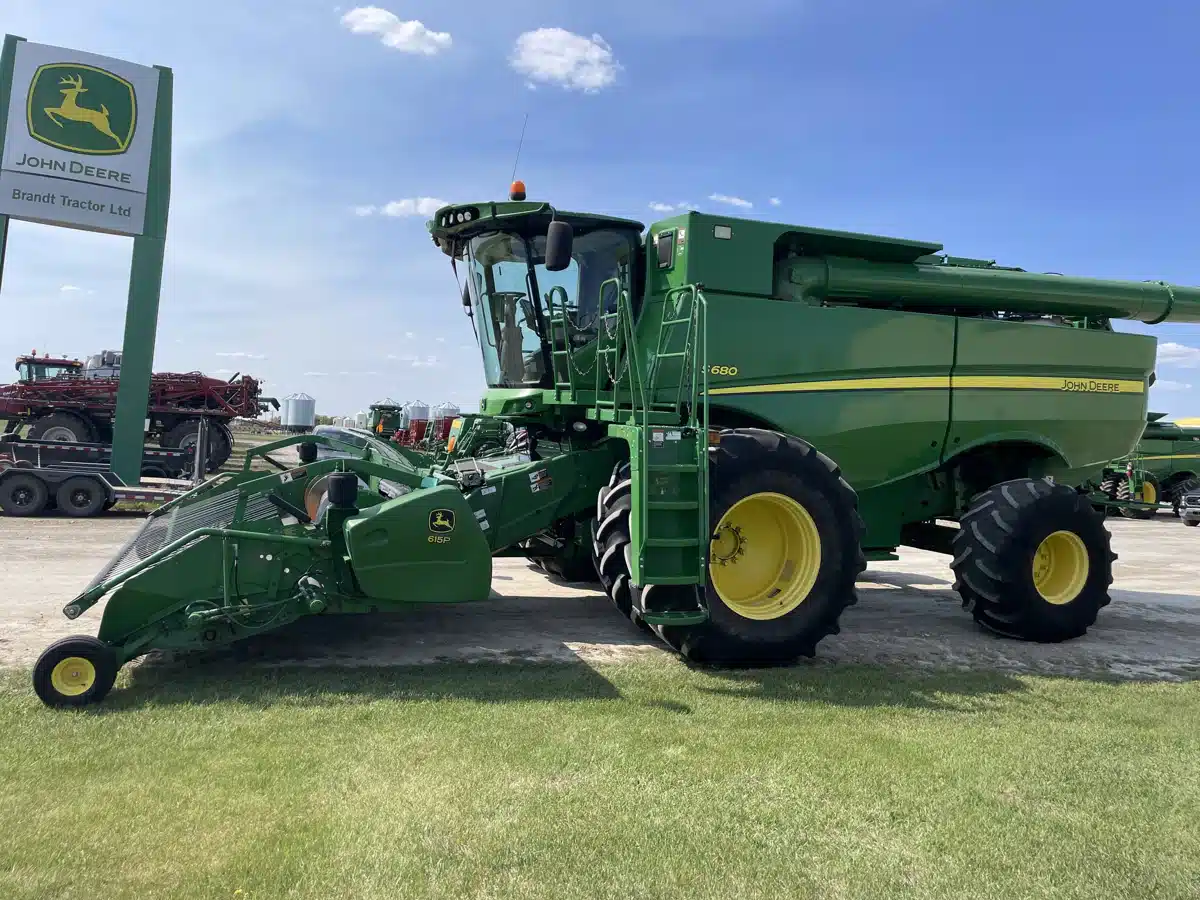 Used 2013 John Deere S680 Combine