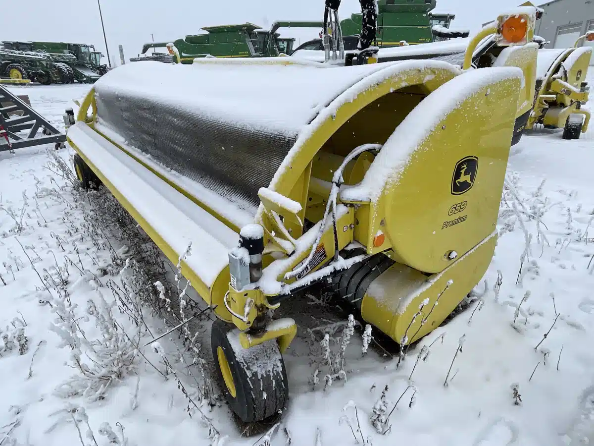 Gallery image 1 for 2023 John Deere 659 Windrower