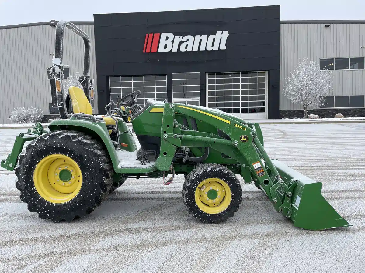 Gallery image 2 for 2024 John Deere 3039R Tractor