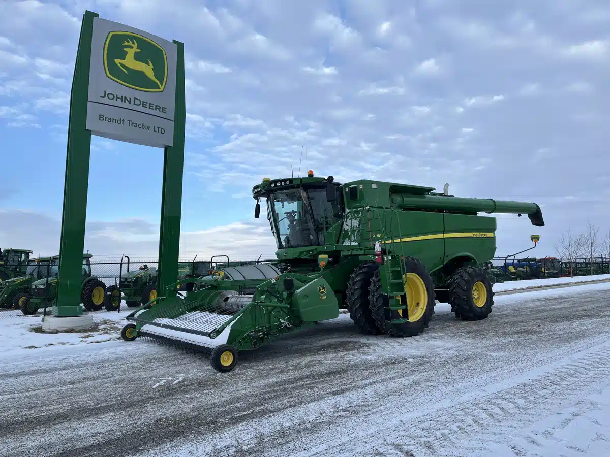 Used 2014 John Deere S680 Combine