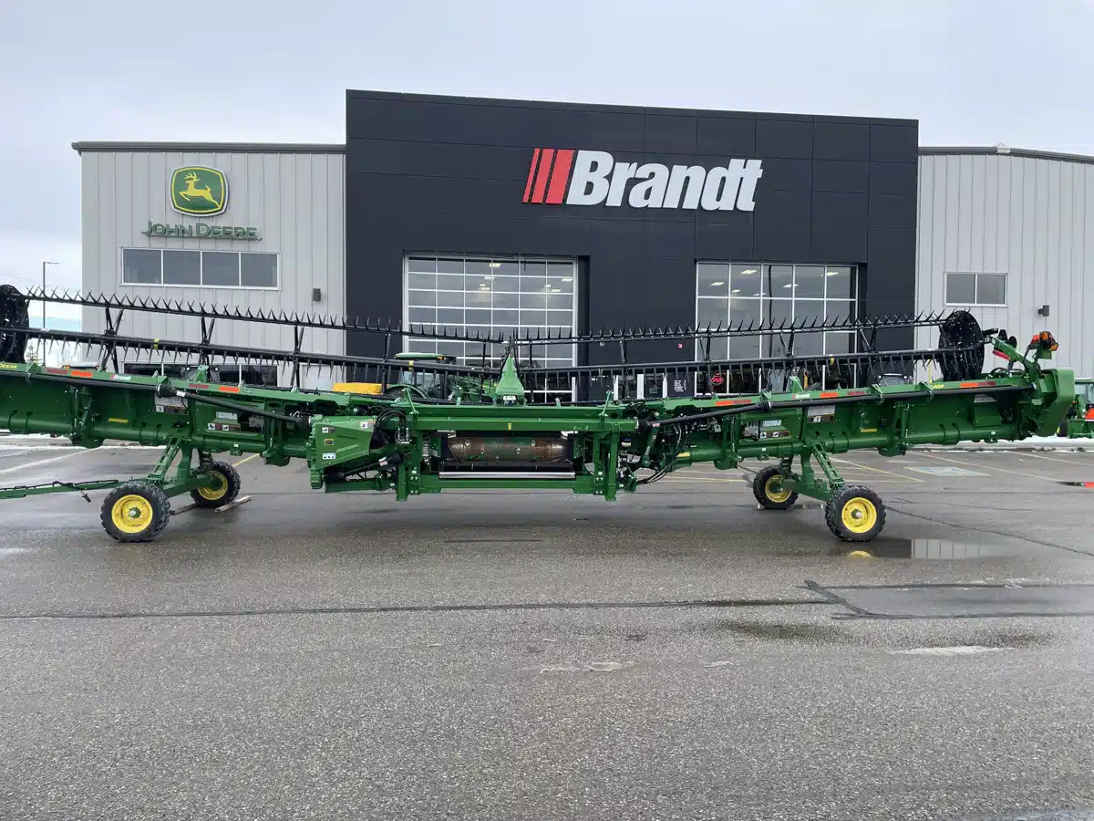 Gallery image 2 for 2024 John Deere HD45F Header - Flex Draper