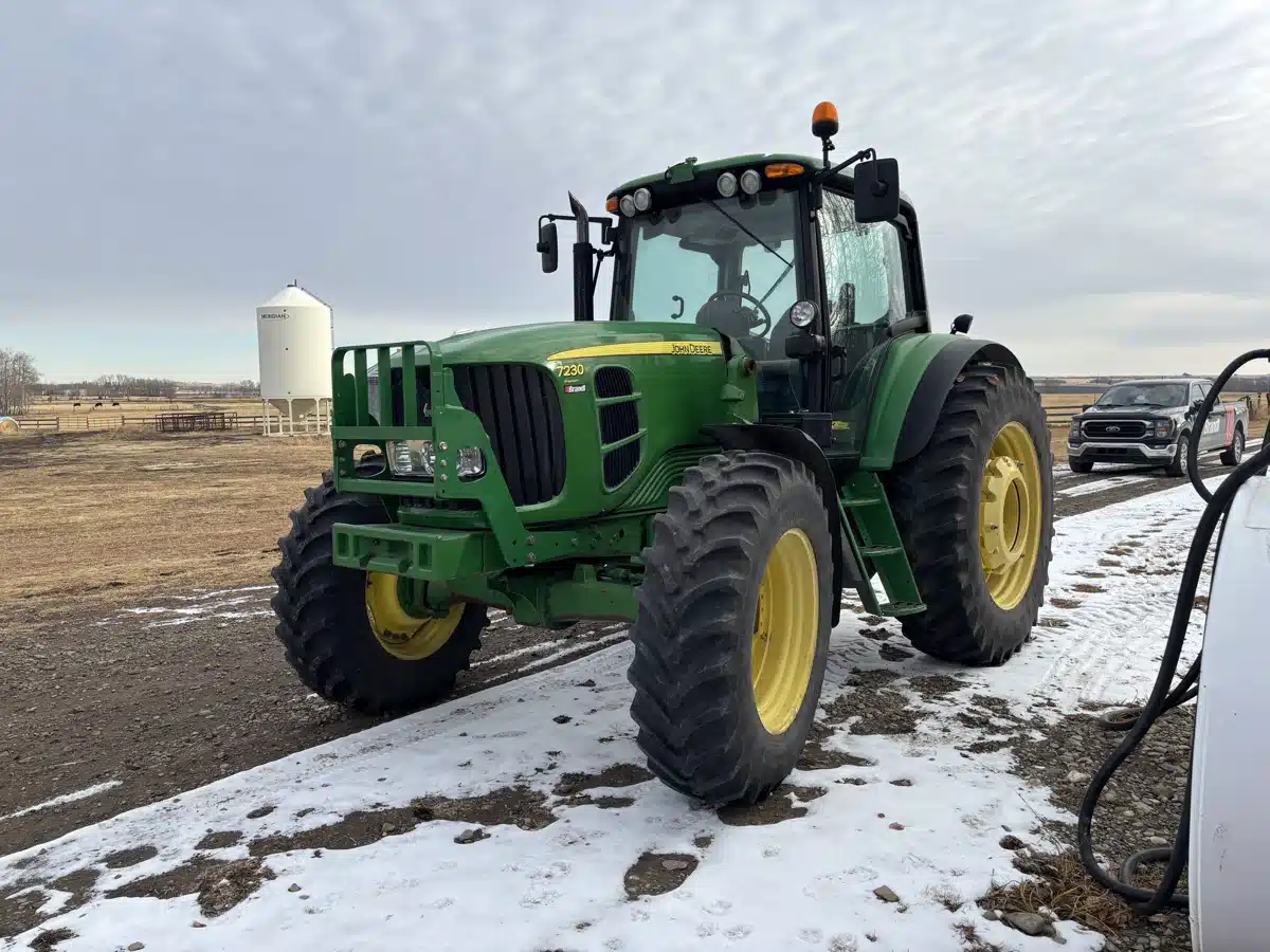 Used 2009 John Deere 7230 PREMIUM Tractor