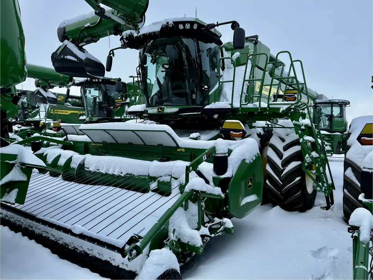 Gallery image 2 for Used 2024 John Deere X9 1000 Combine