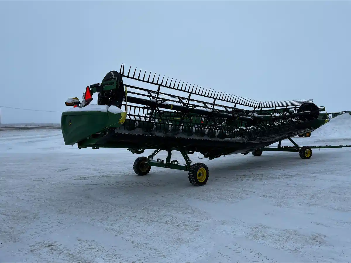 Gallery image 2 for 2024 John Deere HD45R Header - Draper
