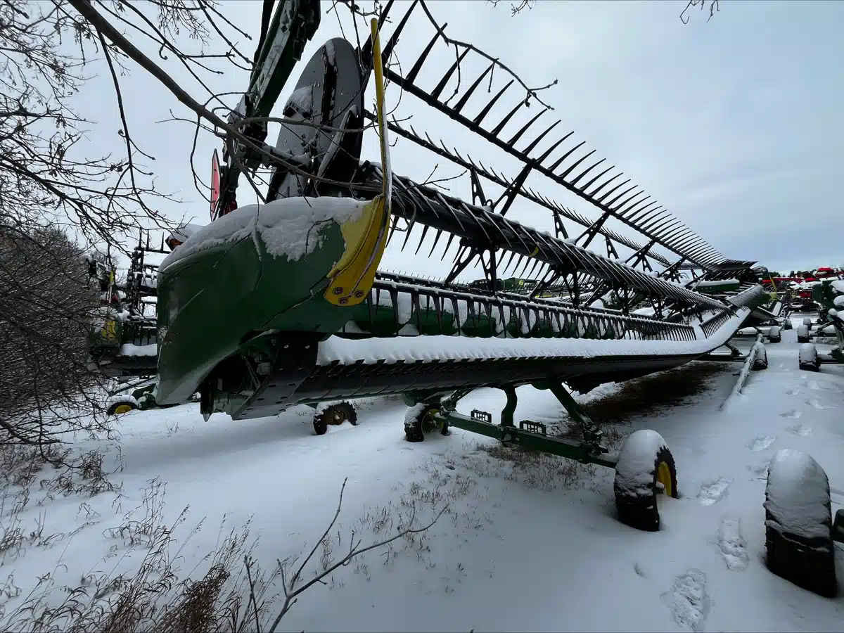 Gallery image 2 for Used 2024 John Deere HD45R Header - Draper