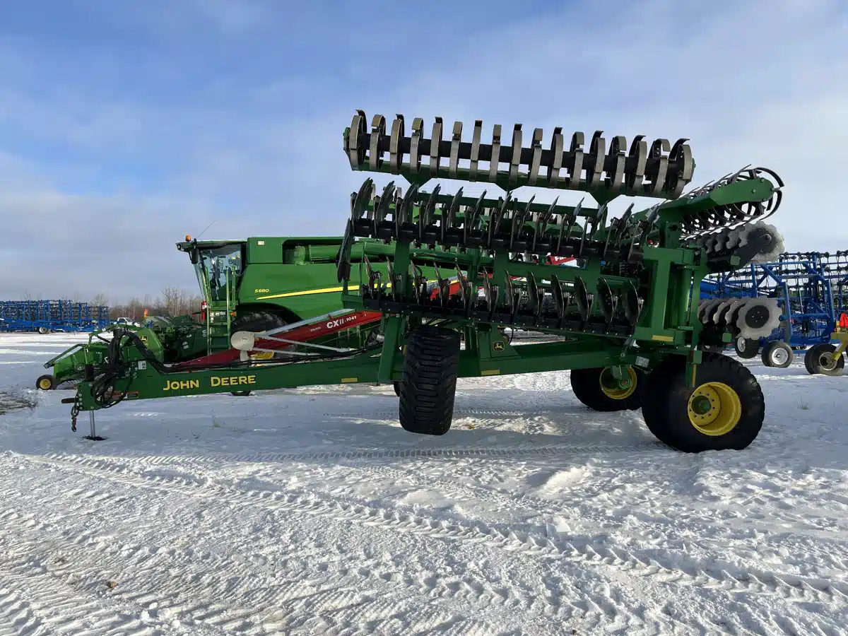 Gallery image 2 for Used 2020 John Deere 2680H Cultivator
