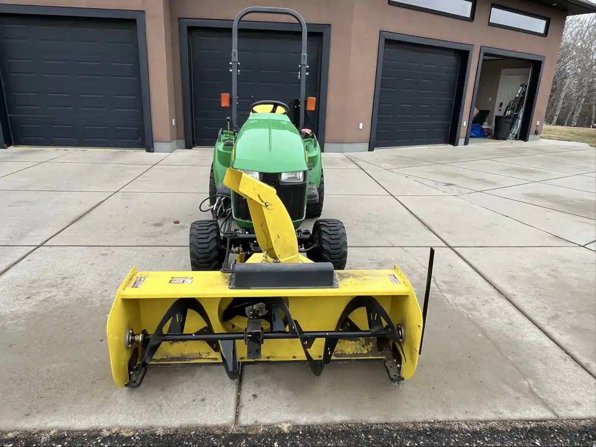 Gallery image 2 for Used 2013 John Deere 1023E Tractor