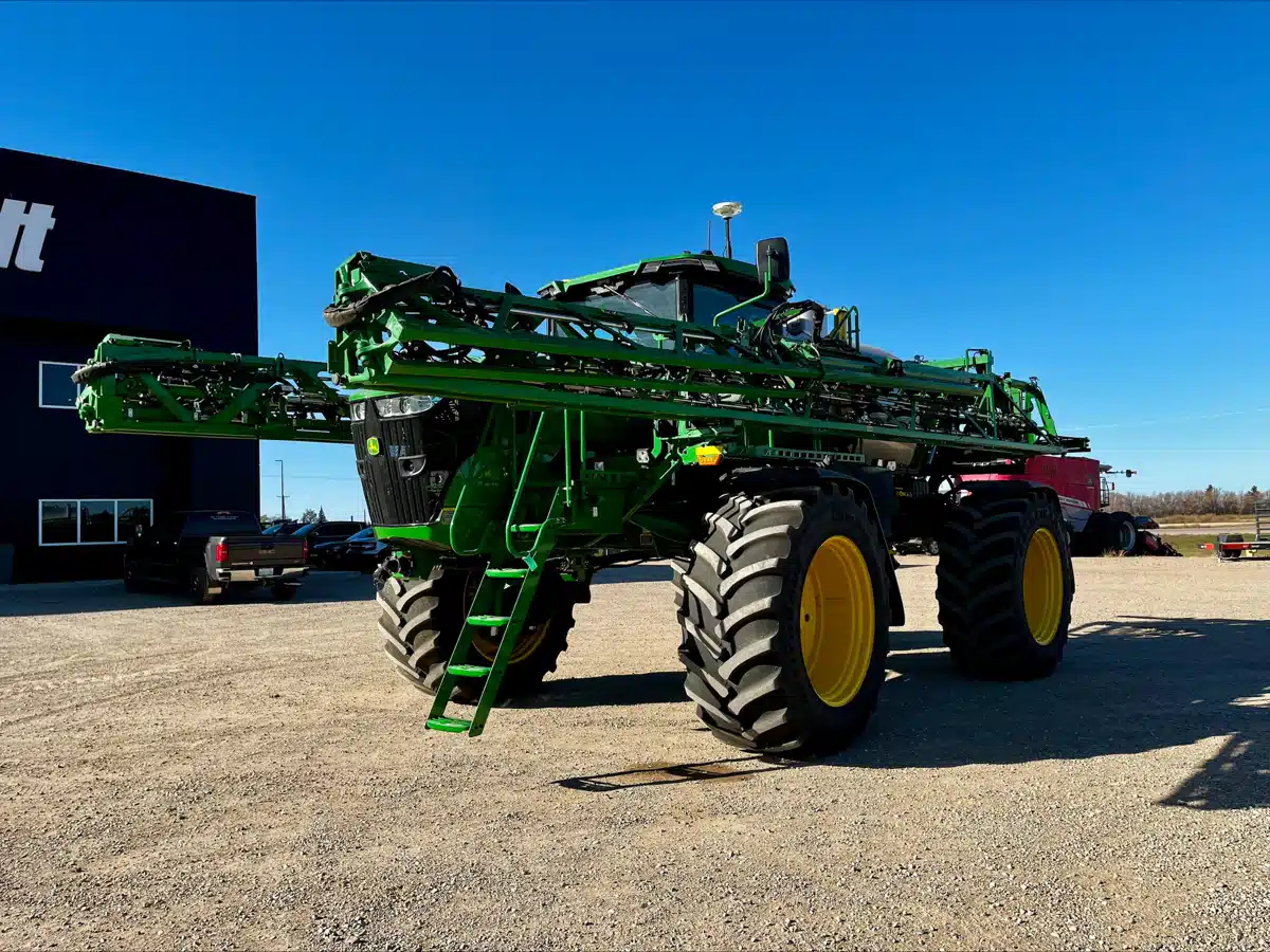 Gallery image 1 for Used 2025 John Deere 616R Sprayer - Self Propelled