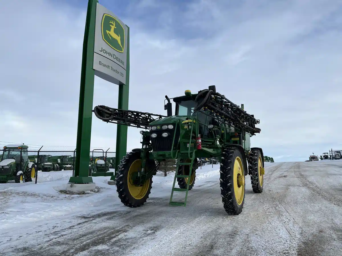 2011 John Deere 4830 Sprayer - Self Propelled